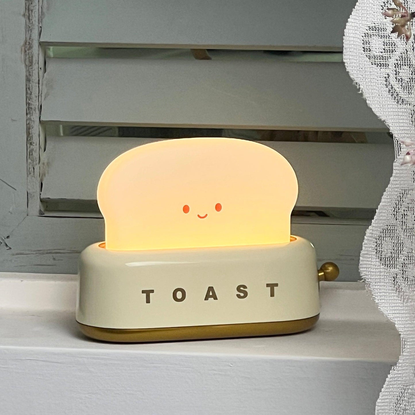 Garduru Toaster Design LED Tischlampe | Kabellos | Eingebaute Batterie | Perfekte Deko