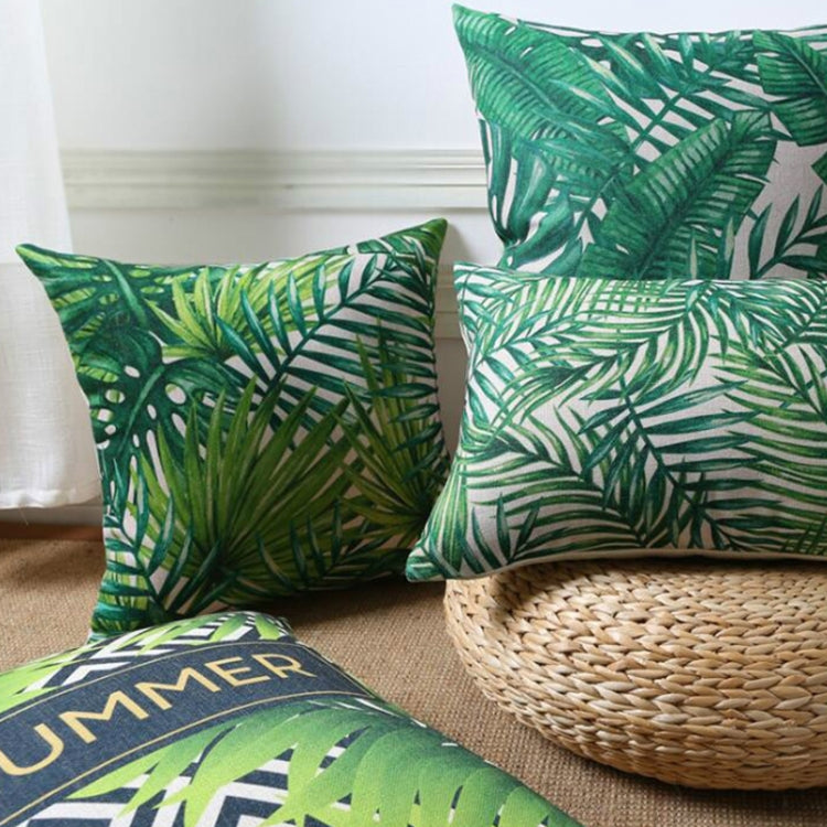 Tropical Plants Kissenbezug – 45x45 cm – Sommerliches Blätterdesign aus Peach Skin Velvet