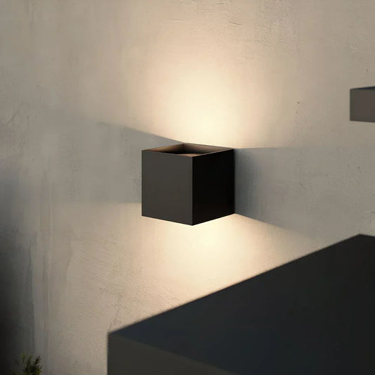 Moderne schwarze Aluminium-Wandlampe