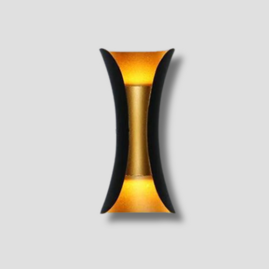 Moderne wasserdichte Wandlampe für den Außenbereich | AquaGlow