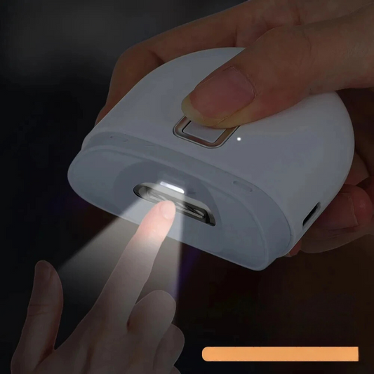 Wiederaufladbarer und praktischer elektrischer Nageltrimmer | TrimEase