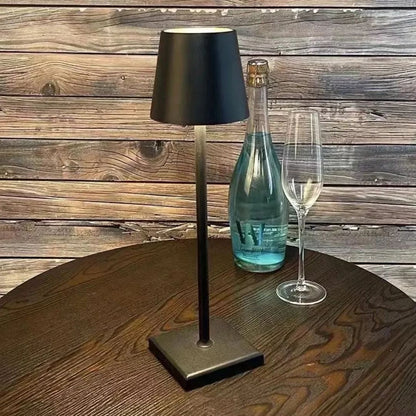 Caroline Wiederaufladbare USB LED Schreibtischlampe