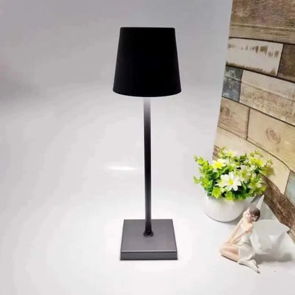 Caroline Wiederaufladbare USB LED Schreibtischlampe