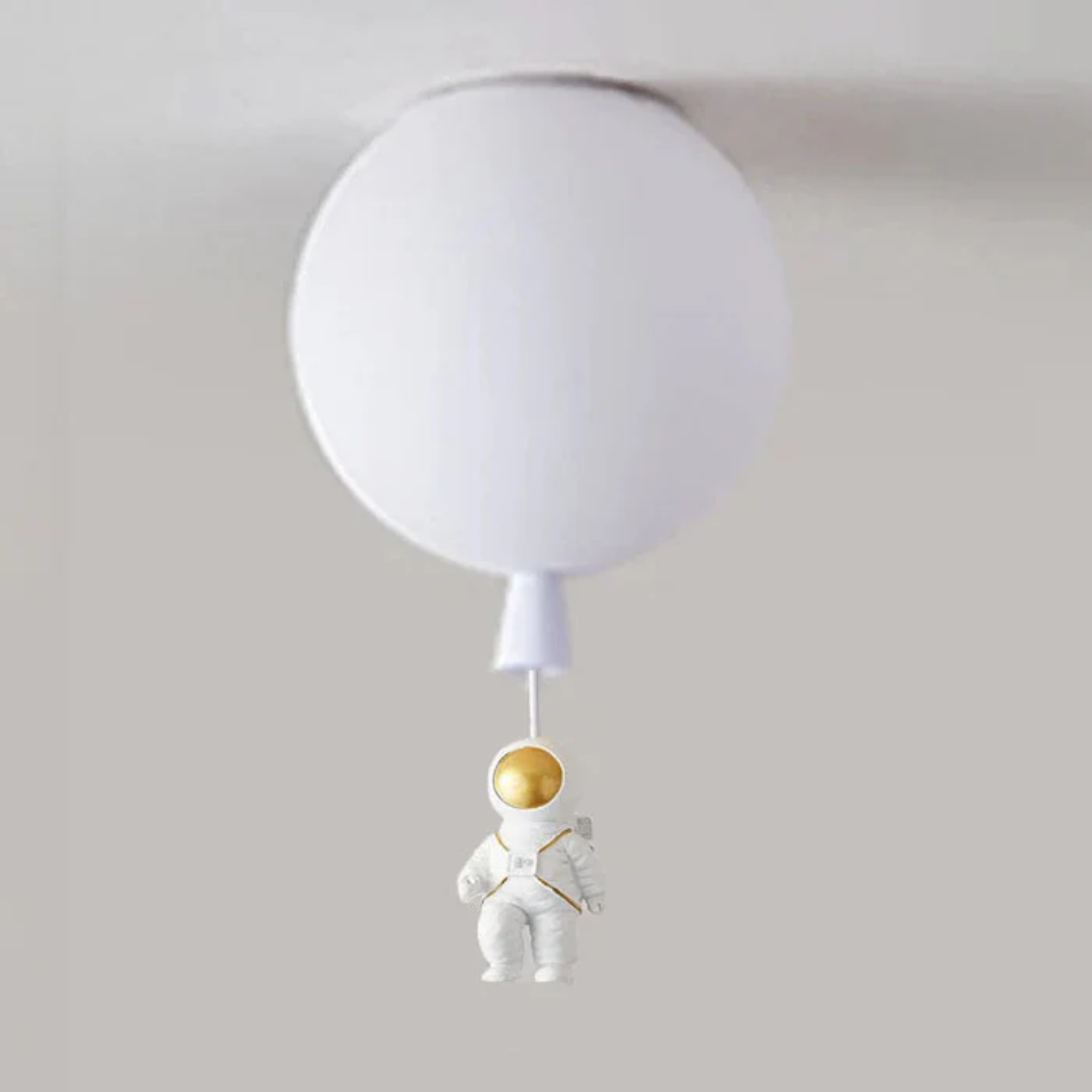 Trendy Mond/Astronaut Kinderzimmer LED Deckenleuchte - CosmoGlow