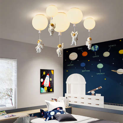 Trendy Mond/Astronaut Kinderzimmer LED Deckenleuchte - CosmoGlow