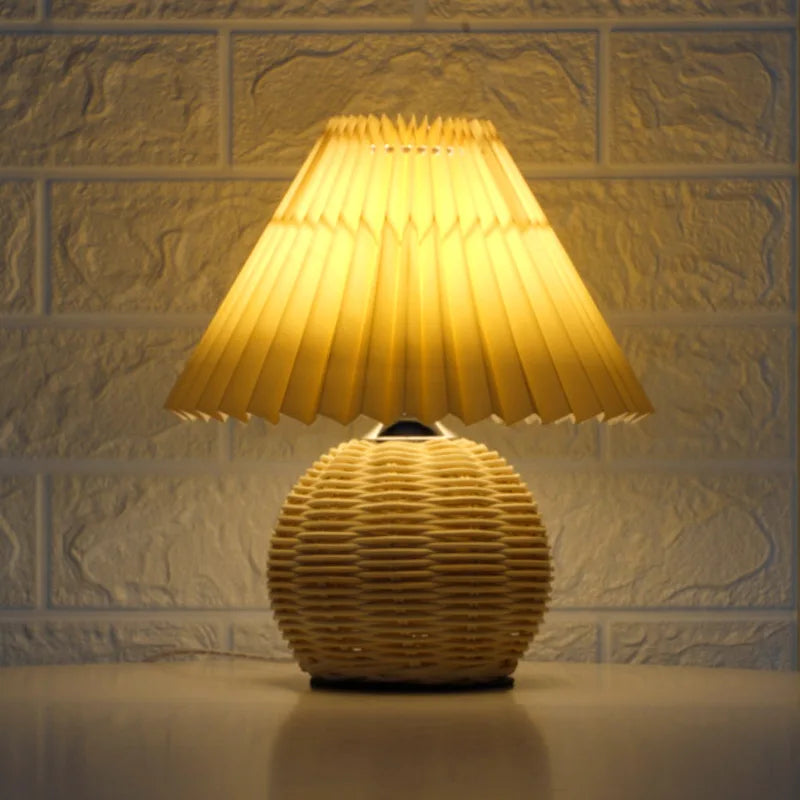 Rattanlampe - Vintage Falten Tischlampe für Wohnzimmer & Nachttischdekoration