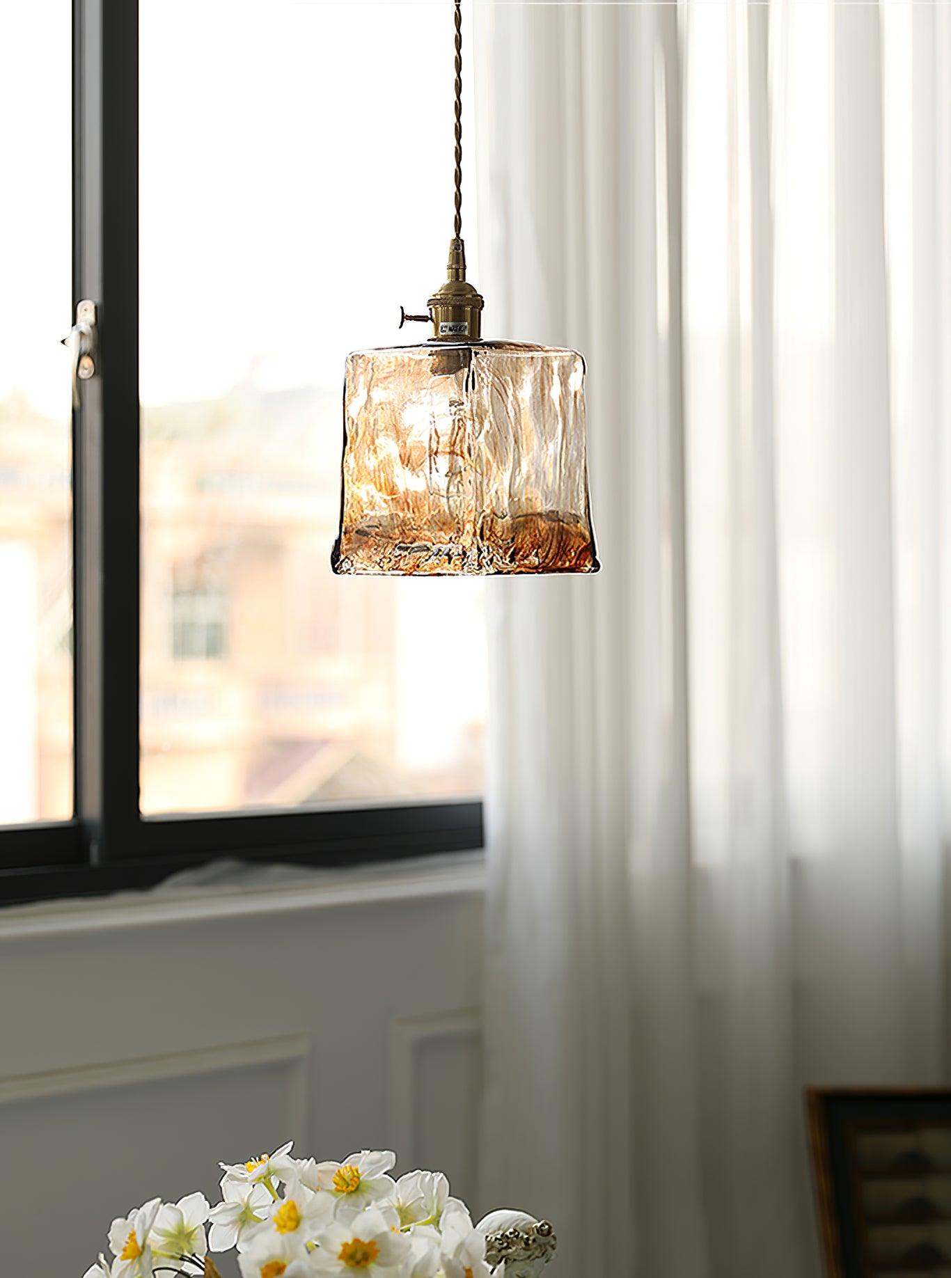 Garduru Braune Glas Pendelleuchte – Klassische Messing- und Metall-Deckenlampe