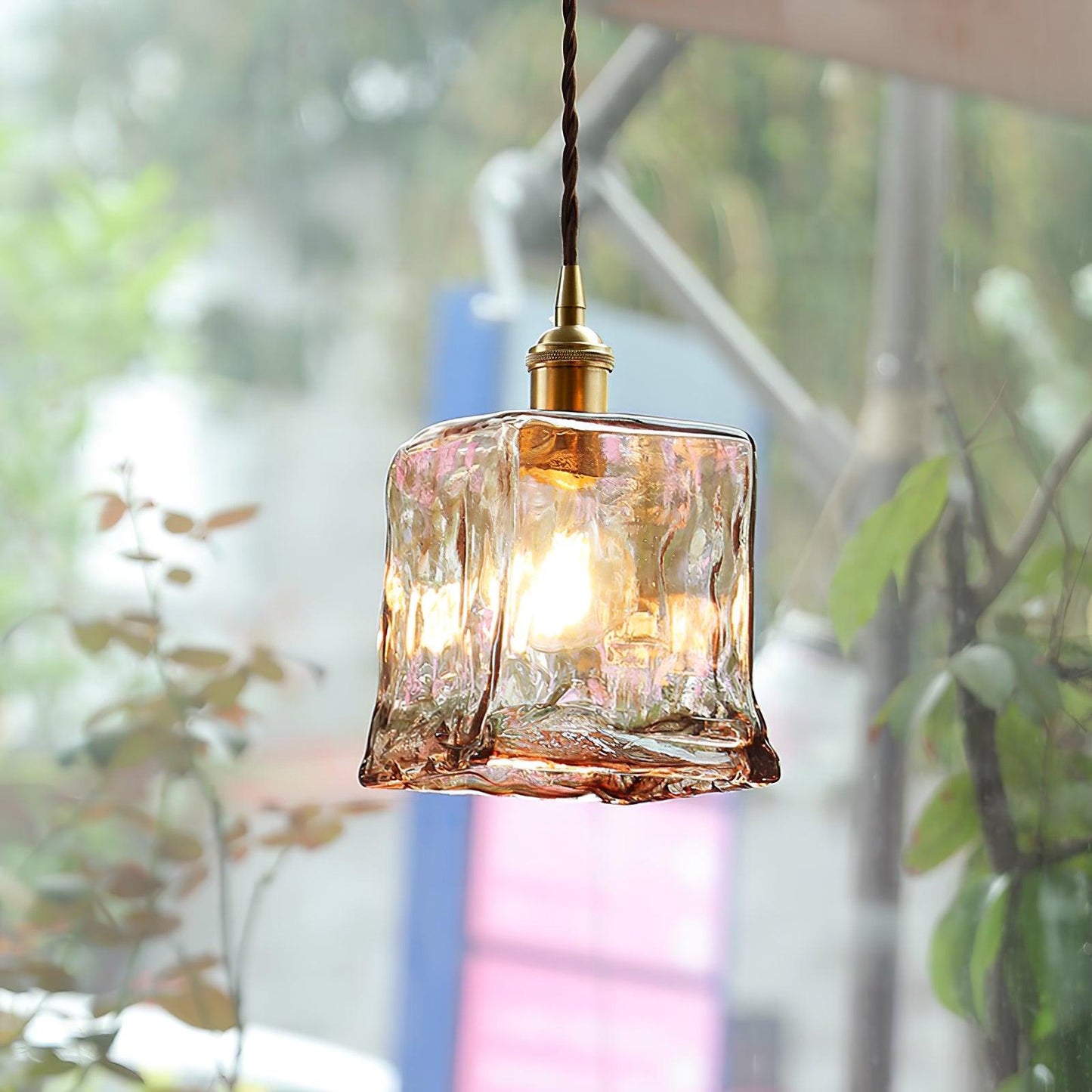 Garduru Braune Glas Pendelleuchte – Klassische Messing- und Metall-Deckenlampe