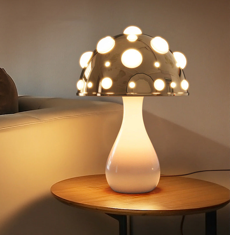 Garduru Pilz Tischlampe – Elegante dekorative Beleuchtung für Ihr Zuhause