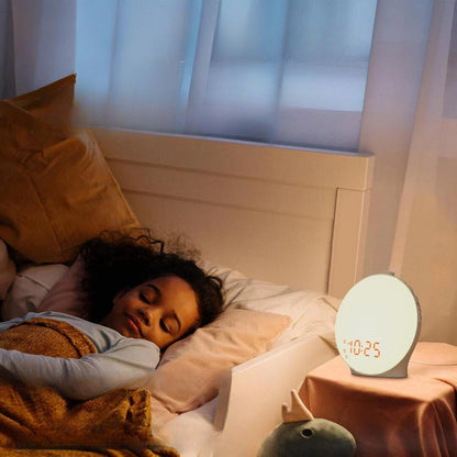 AuroraGlow – Luxus-Weckerlampe mit Sonnenaufgangssimulation und beruhigender Stimmungsbeleuchtung