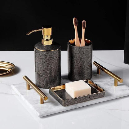 Garduru - Funktionelles Badezimmer-Accessoires-Set