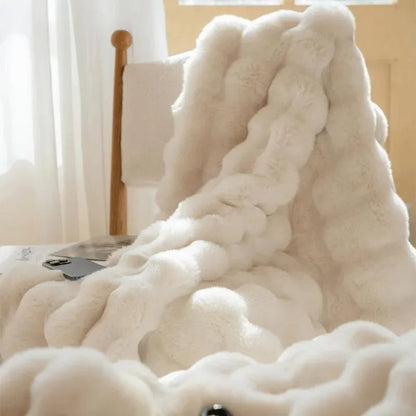 Garduru – Kuschelige Kunstpelz Winterdecke für gemütliche Winterabende