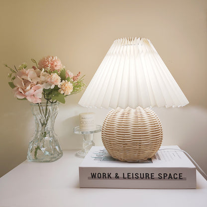 Geflochtene Bambus Tischlampe – Stimmungsvolles und Raffiniertes Design