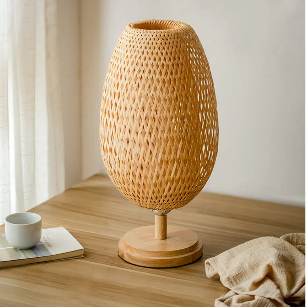 Garduru - Vintage Bamboe Tischlampe aus Handarbeit mit Natürlichem Design