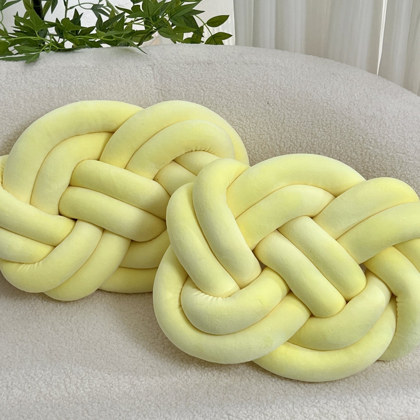 Garduru Set Plüsch Ballkissen – Weiche Deko für Bett & Sofa