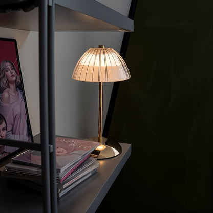 Klassische Tischlampe Gold mit Touchsteuerung und Dimmfunktion
