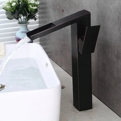 Waschtischarmatur Moderne Badezimmerarmatur Wasserfallarmatur Einzelner Loch Wasserhahn