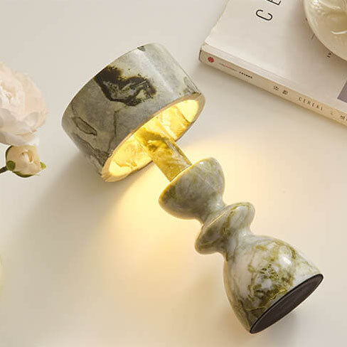 Garduru - Stilvolle LED Tischlampe Aus Marmor & Eisen Mit USB-Anschluss