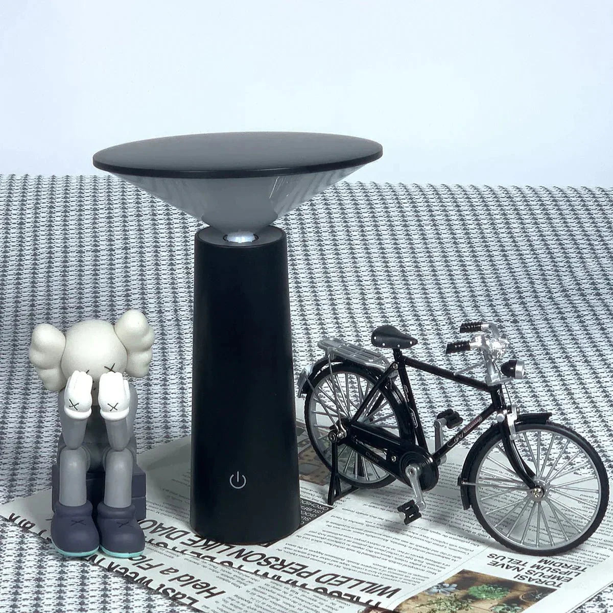 Garduru - Kabellose LED Tischlampe mit Fernbedienung für Wohnzimmer & Schlafzimmer