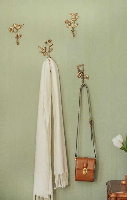 AvianCharm – Metall Wandhaken mit verspieltem Vogel Design