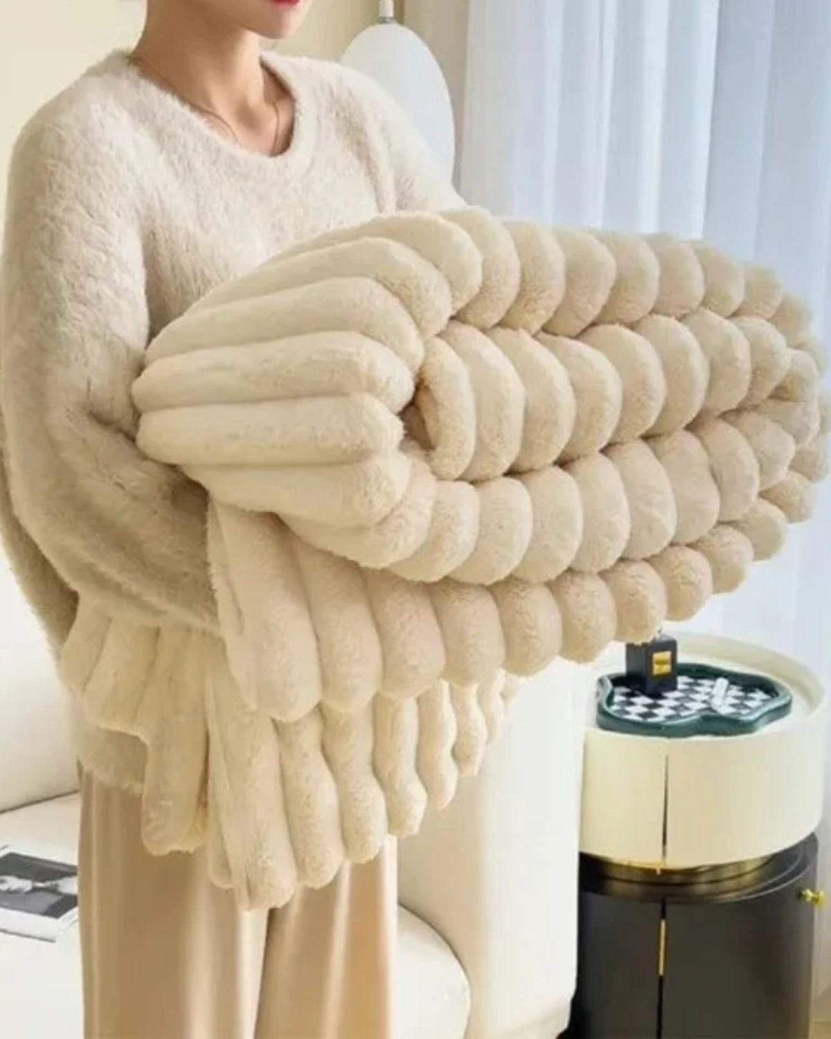 Veloura – Luxuriöse Plüschdecke mit elegantem Design für Wärme und Stil