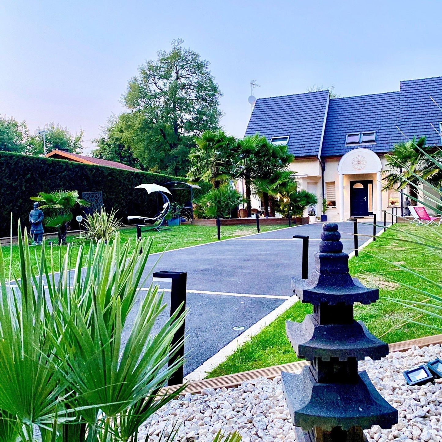 Solar-Außenlampe mit Bewegungssensor und Gehäuse aus Edelstahl