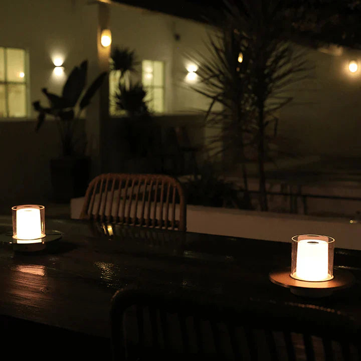 CandleGlow – Moderne LED-Tischlampe mit atmosphärischer Induktion