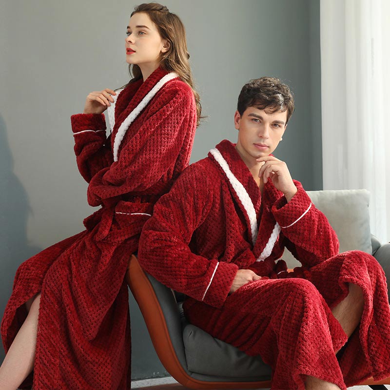 Dicker Fleece-Pyjama, bequemer Bademantel