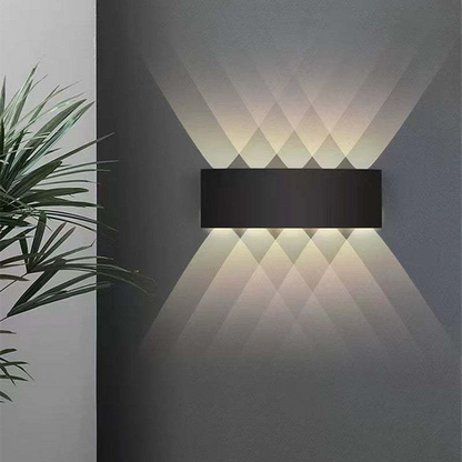 Garduru LED Wandleuchte – Elegante Lichtinstallation für zeitgenössische Räume