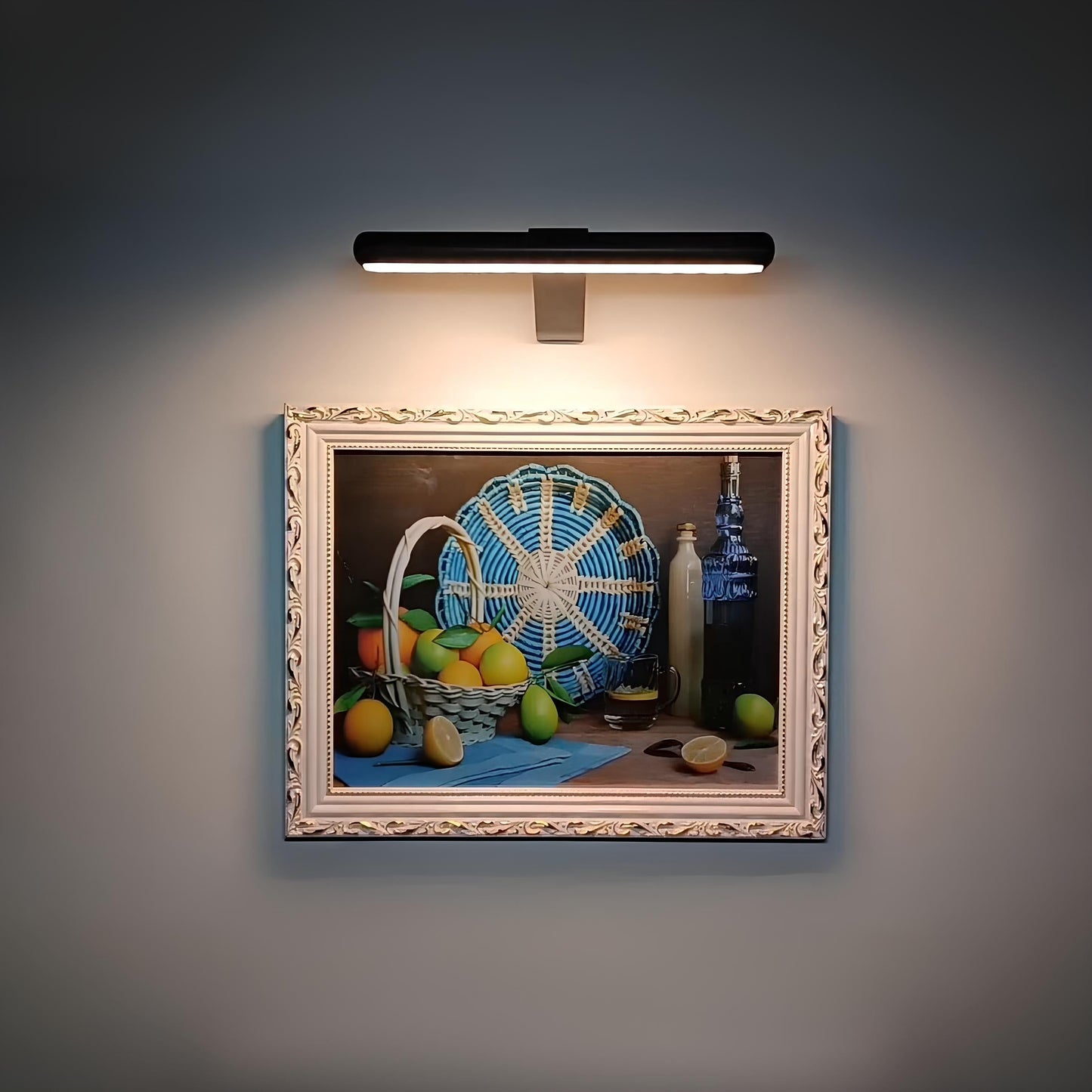 LumiCraft – Elegante Wandlampe mit kabelloser Perfektion