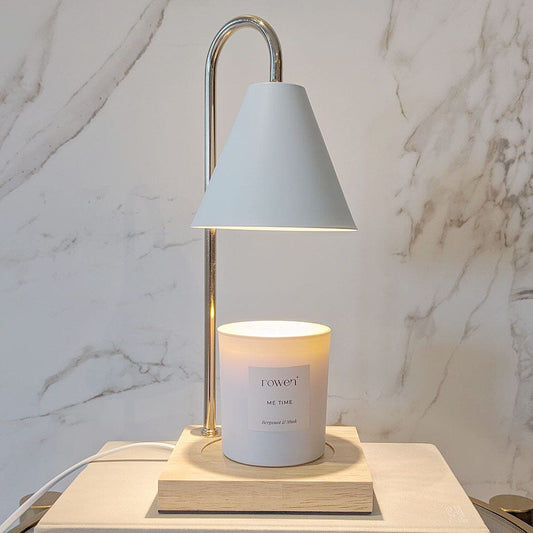 GlowHaven – Luxus Kerzenwärmer mit eleganten goldenen Akzenten