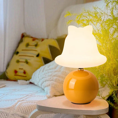 Garduru - Minimalistische LED Tischlampe mit Keramikfuß & Energieeffizienter Beleuchtung