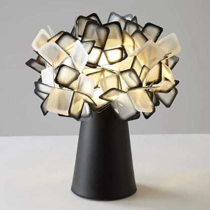 Dekorative Tischlampe Metall | LuxeLight