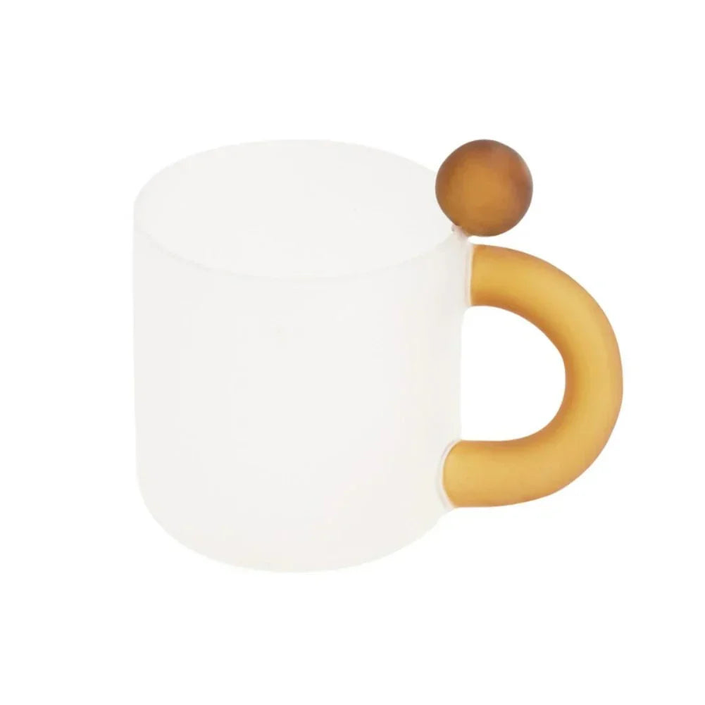 Tasse Kaffee Bunt mit Kontrastgriff