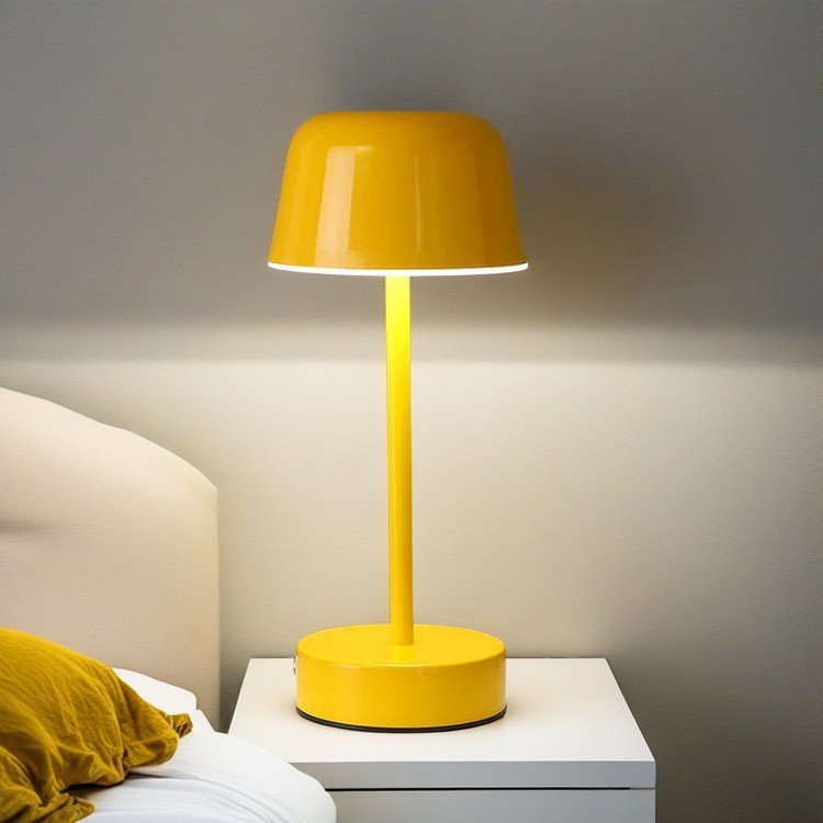 Garduru Tischlampe | Bringt Farbe ins Schlafzimmer