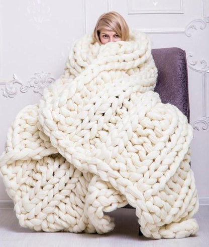 Weiche und warme Strickdecke - CozyWeave™