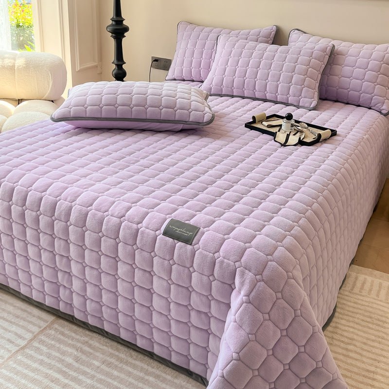 Garduru - Flauschige Decke mit moderner Textur