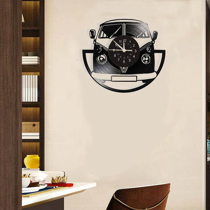 Vintage Minibus Wanduhr – Retro-Charme für jeden Raum