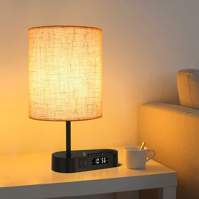 Garduru – Dimmbare LED-Nachttischlampe mit USB und Wecker für dein Schlafzimmer