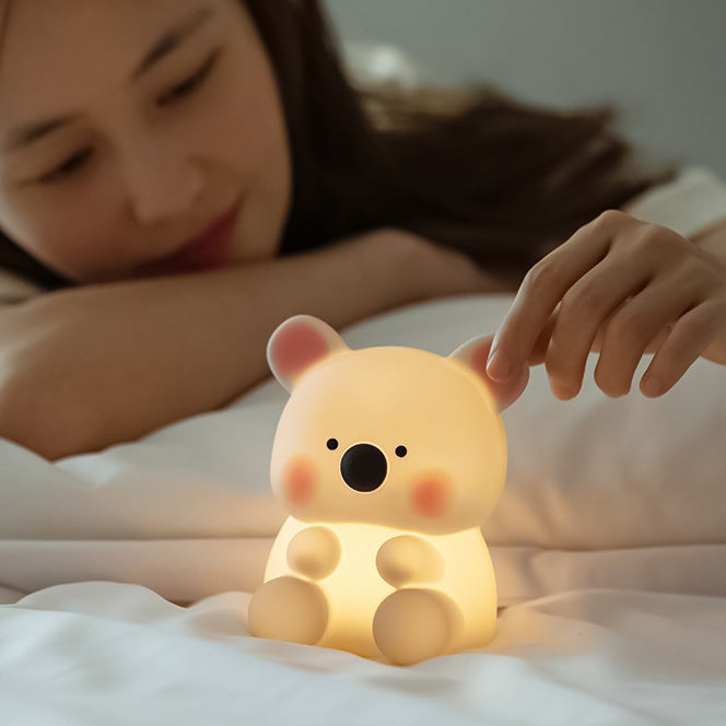 Squishy Silikon Koala mit Hut LED Nachtlicht - Perfektes Geschenk für Kinder und Mädchen