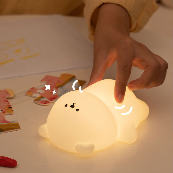 Chubby Bear Nachtlicht 8 Farben LED Quitsch Silikon Tipplampe Bestes Geschenk für Baby und Mädchen