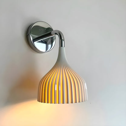 Garduru Light – Nordische Acryl-Wandleuchte