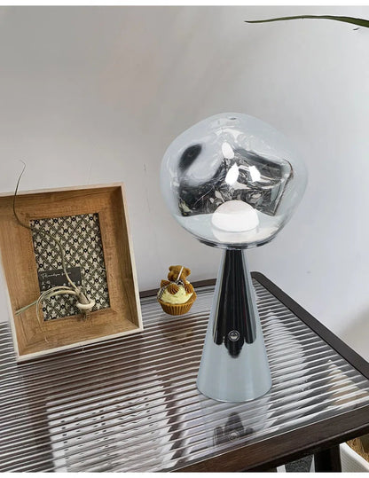 Garduru - Mini Lampe mit Farbwechsel & Kompaktem Design