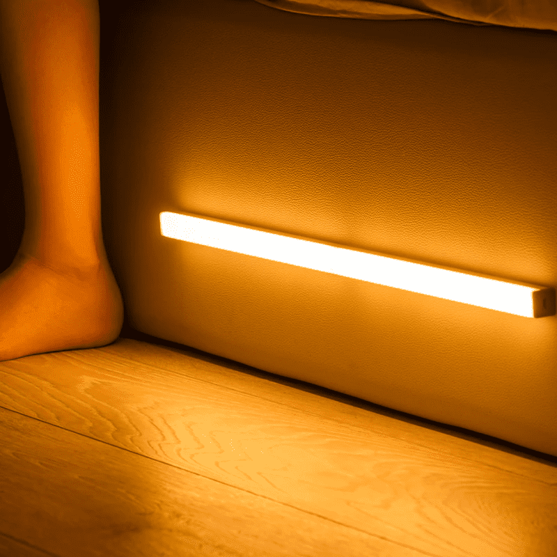 MotionGlow – Moderne LED-Wandlampe mit Bewegungssensor für funktionale Eleganz
