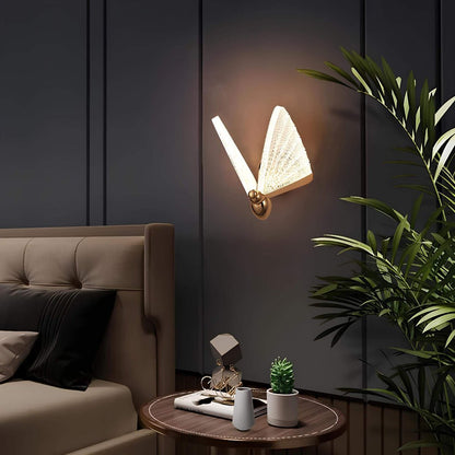 Garduru - Elegante LED-Wandleuchte im Schmetterlingsdesign