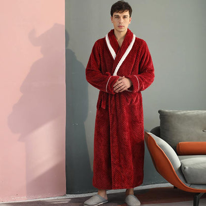 Dicker Fleece-Pyjama, bequemer Bademantel