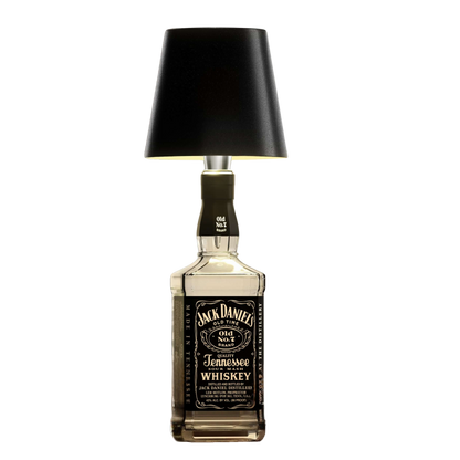 LumiBottle – Erstellen Sie stilvolle Lampen aus Flaschen