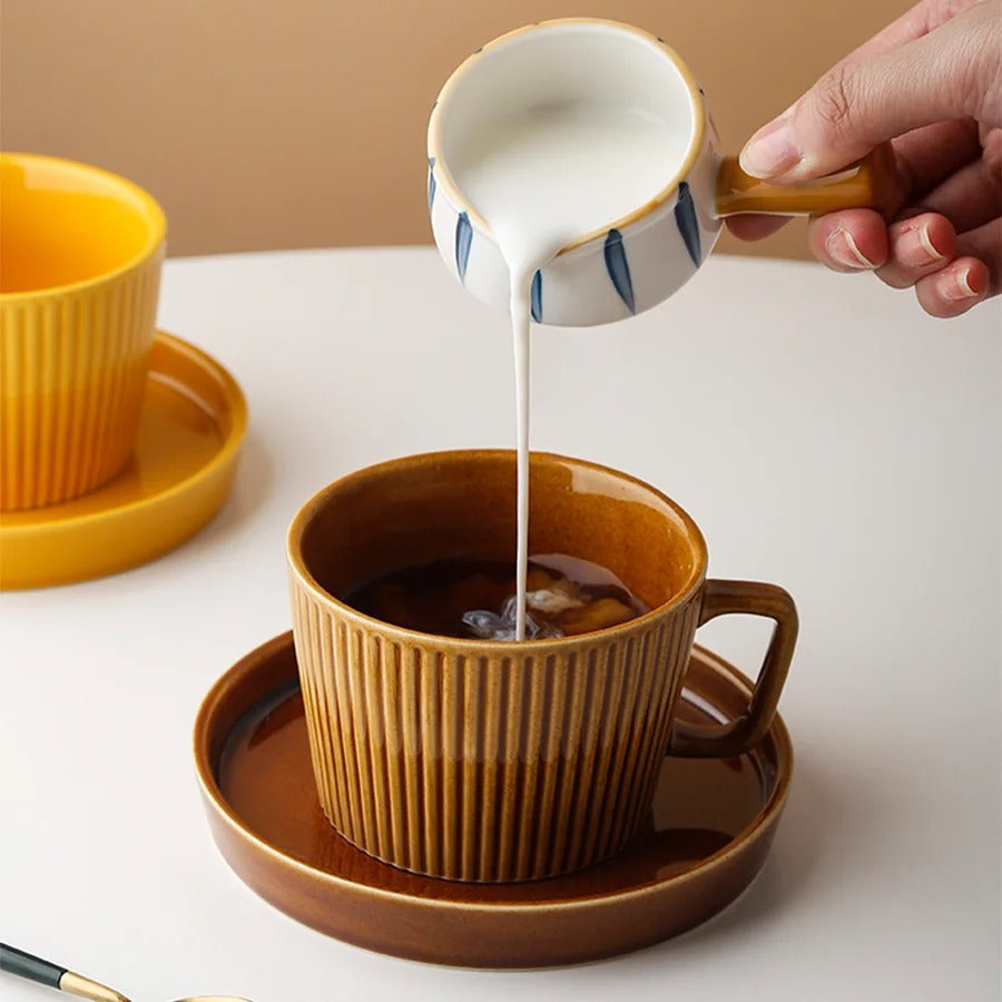 Kleen Kaffeetassen-Set – Vintage Design mit Untertassen – Mikrowellen- & Spülmaschinenfest