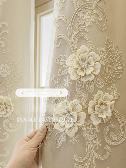 Luxus Verdunkelungsvorhänge mit 3D-Blumenstickerei – Cremefarbene Samtfensterdekoration für optimale Lichtblockierung