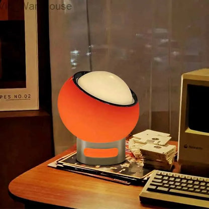 OpalineDesign – Minimalistische Tischlampe mit Bauhaus-Eleganz